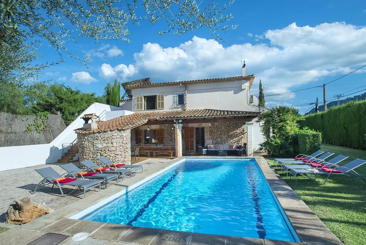 Volanti Villa Pollenca
