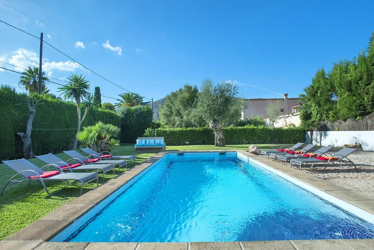 Villa Volanti Walking Distance To The Old Town contacts