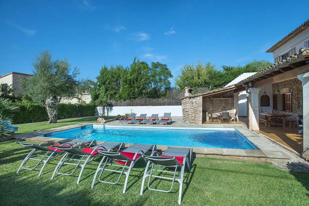 Volanti Villa Pollenca